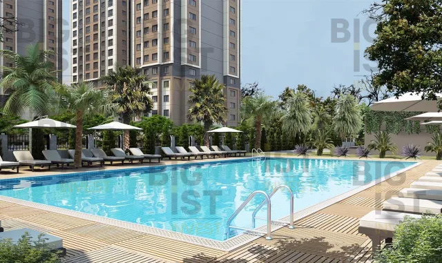 High Rises Next to the Sea in Kartal — photo 2